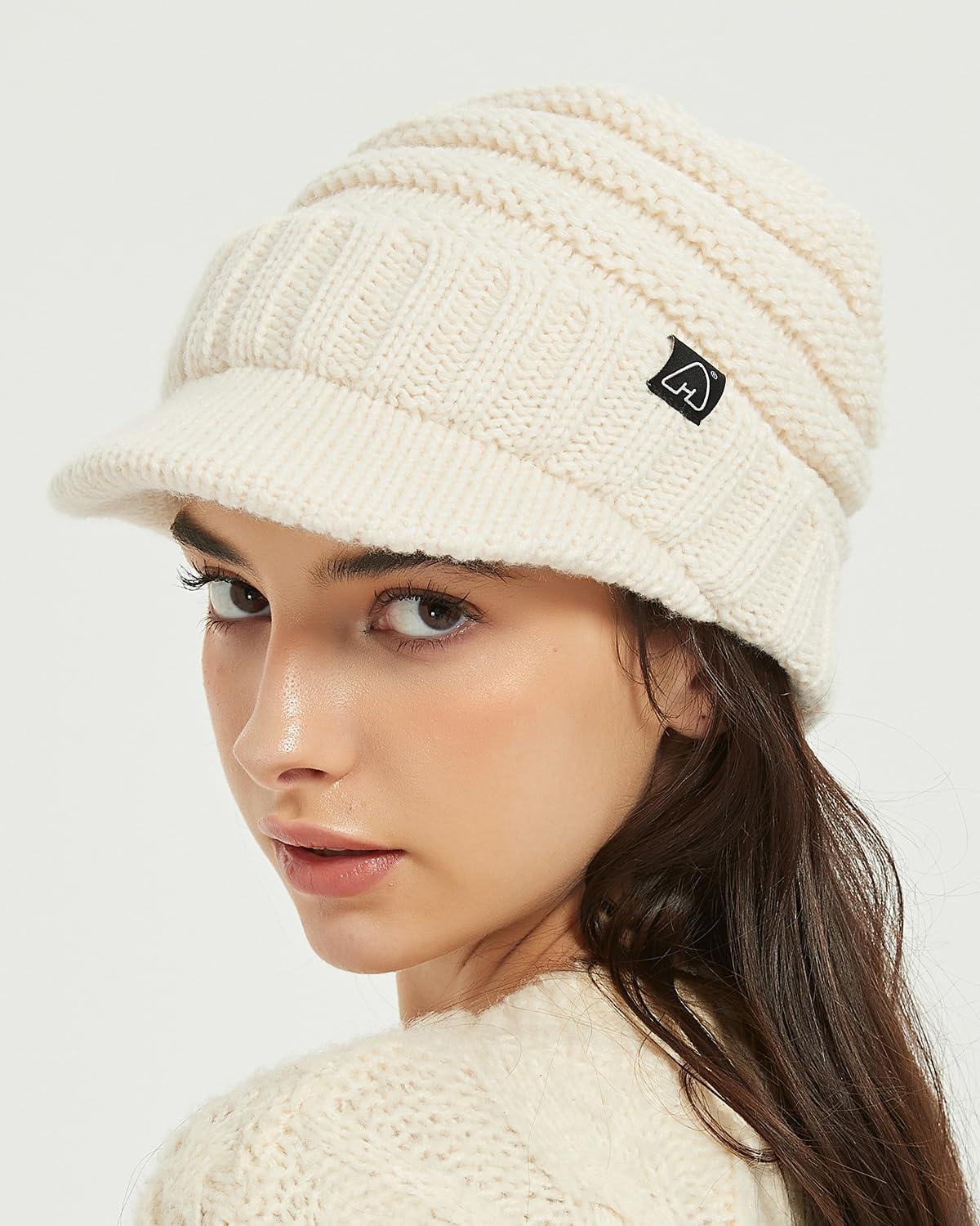 image:imageHat Hut Unisexe Bonnet dHiver Avec Visire Doubl de Satin pour Cheveux Casquette Hiver Chaud Tricot pour Femmes et HommesBeige